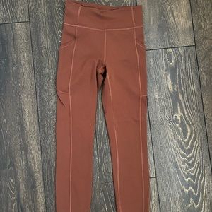 EUC Lululemon Leggings